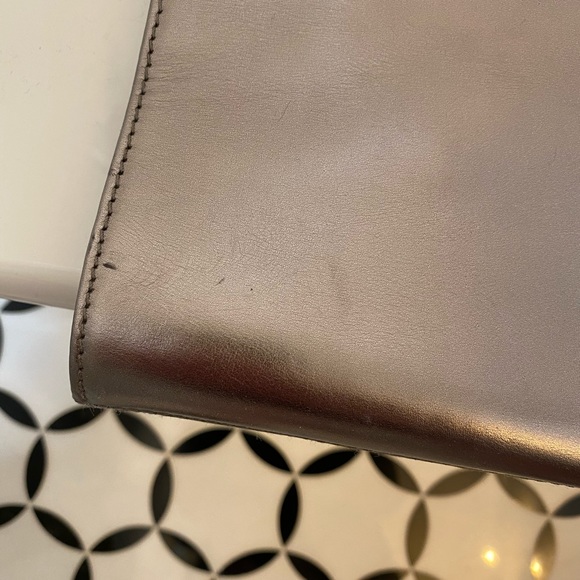 Charles David Silver Clutch - Picture 12 of 13